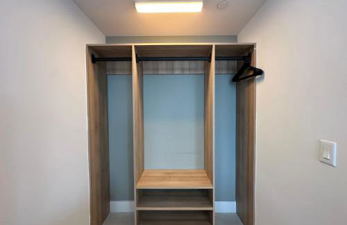 Modern 2BR-2BA in Downtown - Foto 12