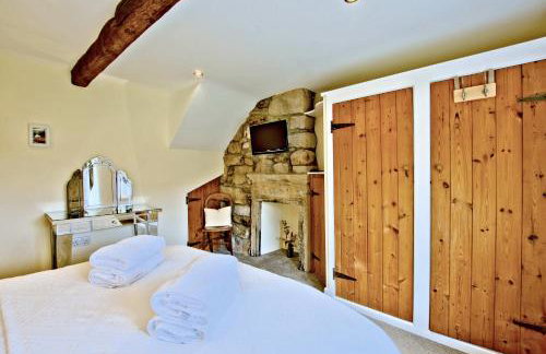 Westside Cottage, Newby Hamlet, Clapham, Yorkshire Dales National Park, Famous Three Peaks, Near The Lake District, Pets Are Welcome, Direct Parking in front of the Cottage & Guest Parking - Foto 45