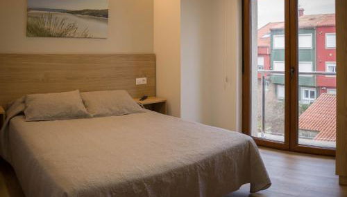 Apartamentos turisticos HAZ AMIGO - Foto 5