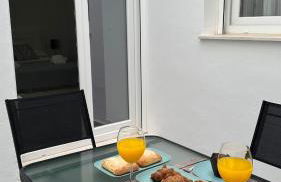 Coqueto apto a 2 min de la playa - Foto 3