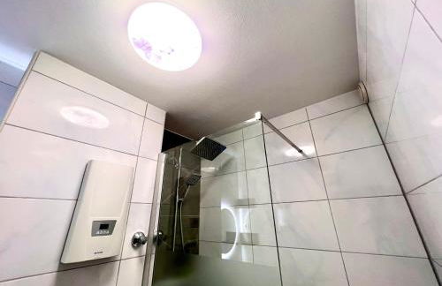 Stylish, Cozy & Quiet Apartment with one and half rooms in District 1 - Foto 35