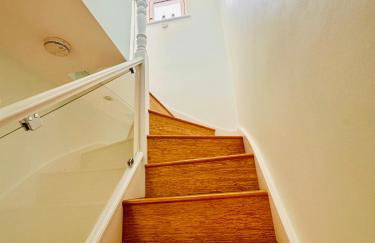 Large Double Room with Private Bathroom West Zone 3 Free Parking - Foto 21