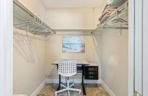 Sunny Cottage with lanai and garage, only 4 miles from Siesta Key - Foto 10