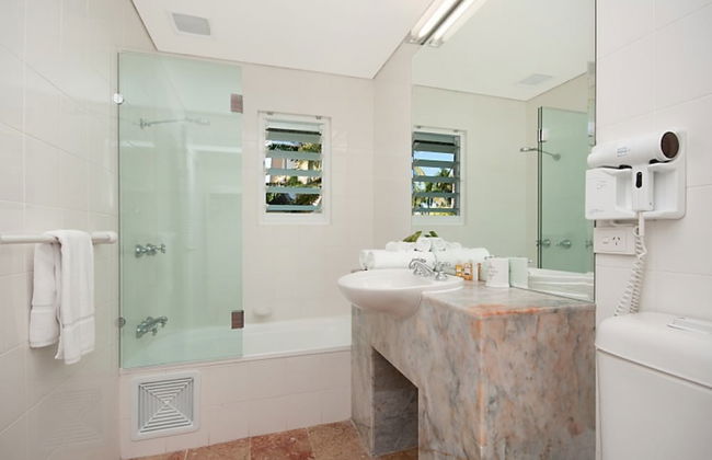 Balboa Holiday Apartments - Photo 34