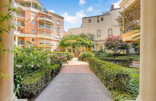 LES JARDINS DE L'OLYMPE - Appartement lumineux de 137m2 - Foto 16