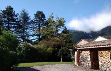 LE SECOND SOUFFLE Maison proche centre ville de Die tout peut se faire à pied gare SNCF marché U express rivière - Foto 11
