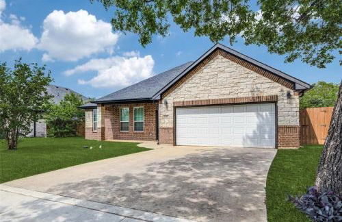 Sporty Spot - Hot Tub - Walk to AT&T Stadium - Foto 35