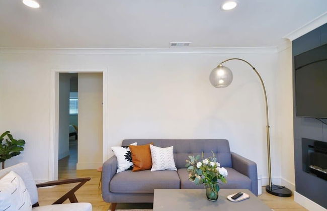 @ Marbella Lane - Vibrant 4BR RWC Ldry + P - Foto 21