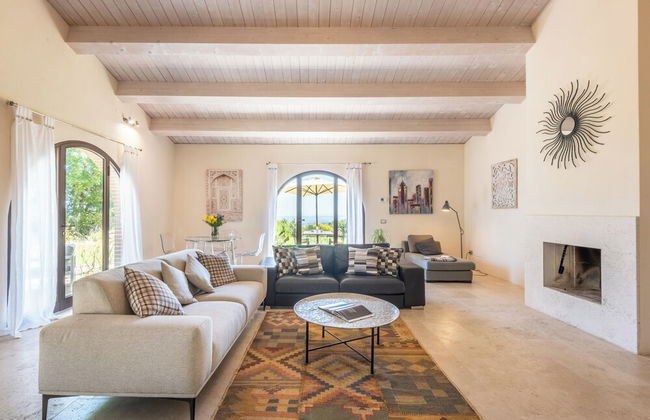 Villa Falco With Terrace and Garden - Cignella Resort Tuscany - Photo 23