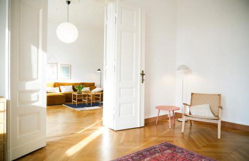 Charmante Altbauwohnung, 2 kostenfreie Parkplätze - Foto 14