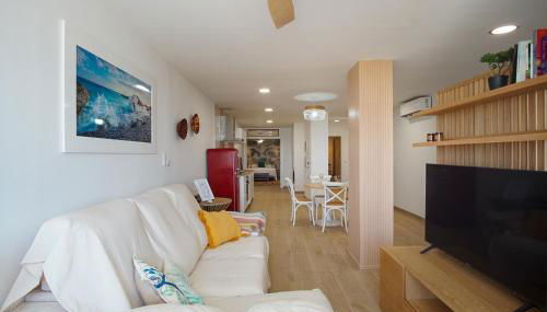 LaNuza Beach Front - Photo 4