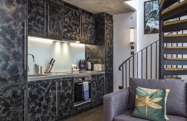 Soho Lofts by Aeria Apartments - Foto 9