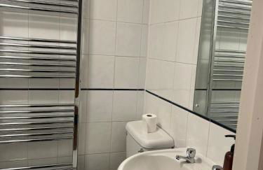 VS-Entire Flat-Central Scotland-Falkirk, Self-Check-in , Pet-friendly with Parking - Foto 10