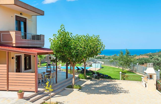 2 Villas Next to Each Other with Pool & Sea View - Foto 29