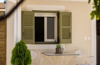 ALS Holiday Houses by Konnect, 900m from Ipsos Beach - Photo 1