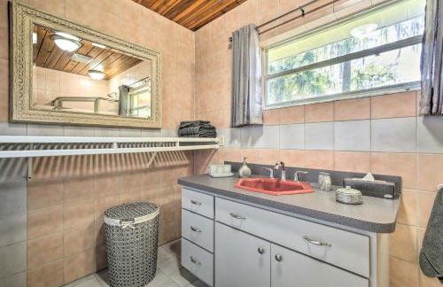 Rainbow River Oasis with Kayaks and Furnished Sunroom! - Foto 14