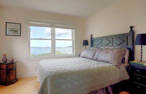 Beautiful Beach Cottage Rental for Family Getaway to Belfast, Maine - Foto 15