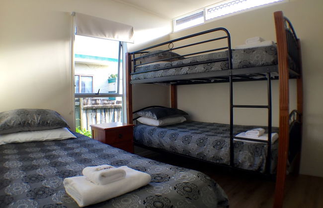 Sea Vista Apartments - Photo 7