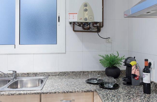 Prime Eixample Hideaway 6 Guests With Balcony by Myrentalhost - Foto 19