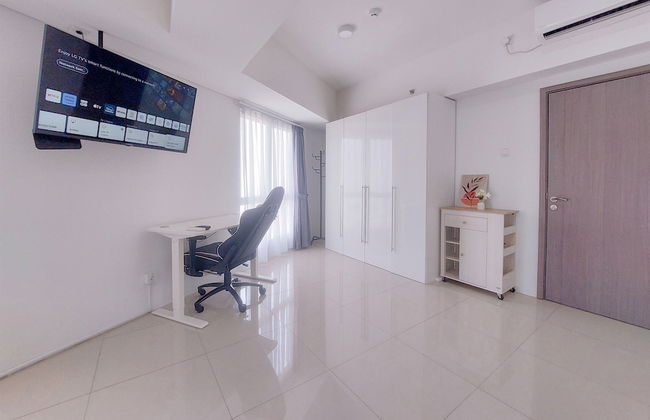 Comfortable And Homey 1Br Tamansari Bintaro Mansion Apartment - Photo 4