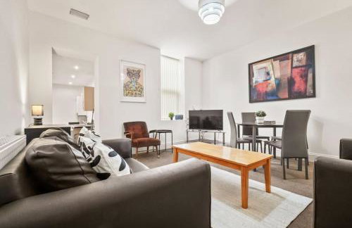 Huge Duplex in Great Location - Foto 52