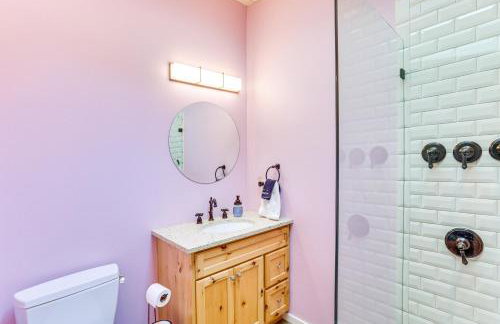 Lake Whatcom House with Private Hot Tub and Dock - Foto 19