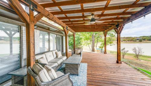 Lake Gem: Private Dock & Large Patio in Lewisville - Foto 1