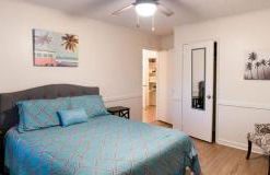 Madrona's Guesthouse- Convenient location, pet friendly - Foto 23
