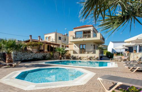 Family seaside Kladissos Villa with private heated pool! - Photo 1