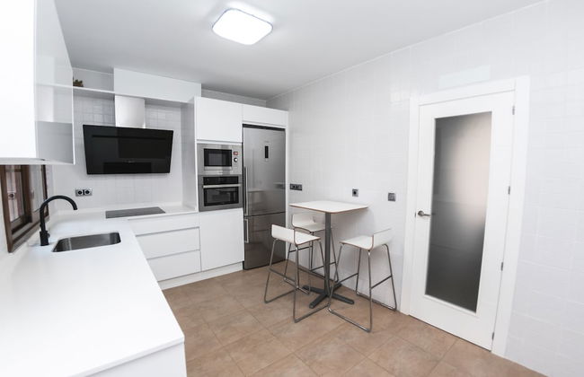 Tu hogar tranquilo a 30m de la playa - Photo 16