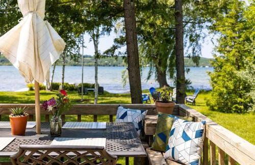 Camp Birch: Waterfront Home on Lake Leelanau - Foto 26