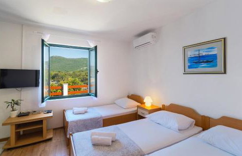 Two-Bedroom Holiday Home In Zastrazisce - Foto 5