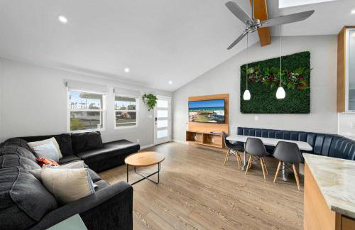 Modern Luxury 2BR Apt in Heart of Ocean Beach - Foto 6