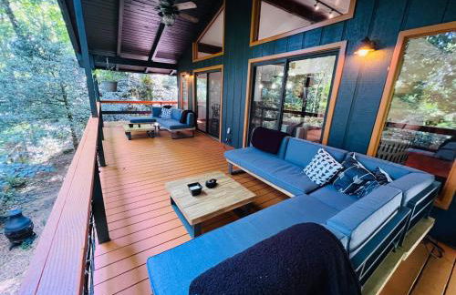 Maggie Valley 4BR Cabin with Hot Tub in Serene Forest - Foto 14