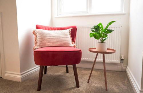 Luxury 3 Bedroom Welsh Valley Retreat With Superfast Wifi - Photo 27