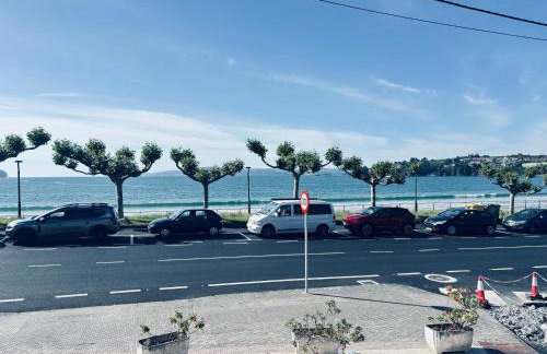 Piso primera línea playa Miño/La Coruña - Foto 2