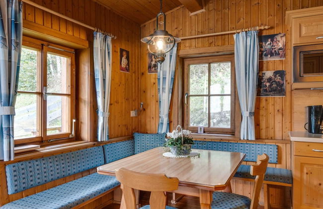 Chalet in Mortschach Near Ski Slopes - Photo 25