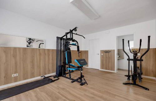 Villa única con piscina, perfecta para familias - Foto 45