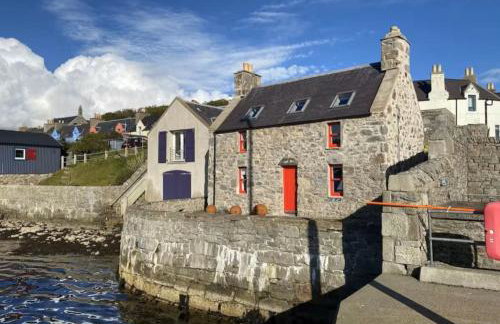 The Bulwark - Photo 1