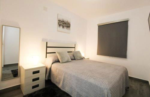 Costa Blanca Bungalow Lago jardin frente piscina 4 personas #PRP001 by Stay Orihuela Costa - Foto 14