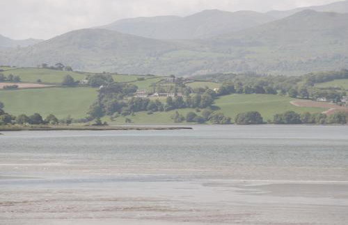 Gwern Borter Manor - Photo 59