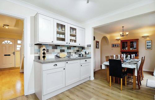 Helms House - Photo 14