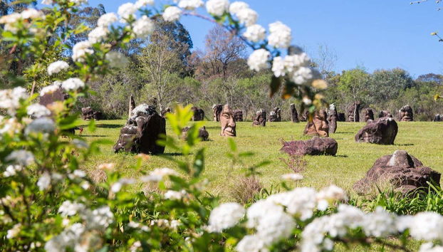 Esculturas feitas de pedra arenito