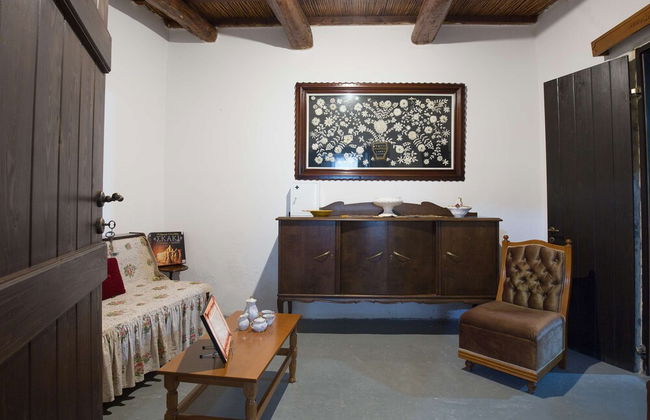 Sofiana s Garden Retreat w Private Pool - Foto 7