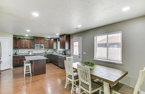 Utah Retreat with Patio, Gas Grill and Mountain Views! - Foto 2