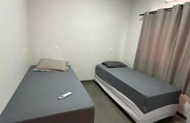 Casa garagem caminhonete exceto Dodge Ram, 2 quartos, espaço para 6 pessoas - Foto 2