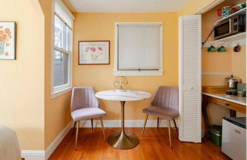 Dreamy 3-Story House : Sunroom + City Skyline View - Foto 16