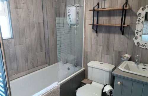 The old hayloft on 22 acre country smallholding - Foto 23