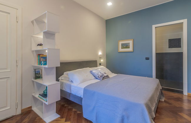 Terrazza Mazzini Stylish con vista lago - Photo 5