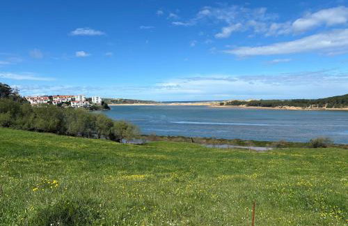 Atico Amplio con vistas al mar en Mogro - Photo 7